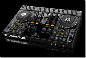 Traktor-Kontrol-S4